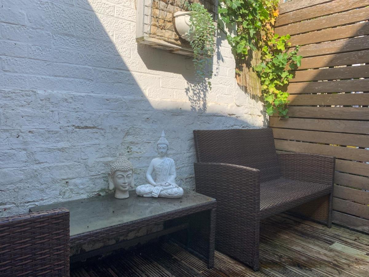 Stay In The Heart Of York At The Hampden - Free Parking - York Holiday Home Экстерьер фото